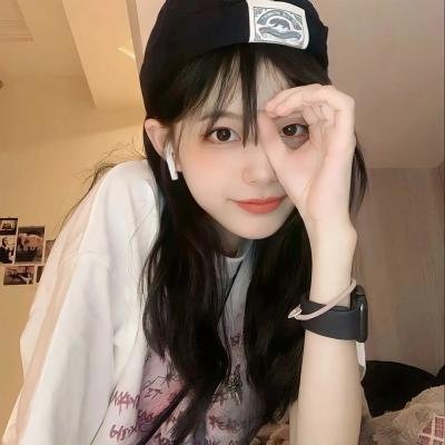 四个阿妈一个佬